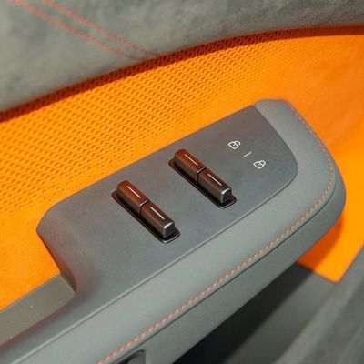 Naranja 2023/2024 Zeekr 001 Coche eléctrico 100kwh EV Z-Sport 4WD Rueda Usted/Yo/Nosotros