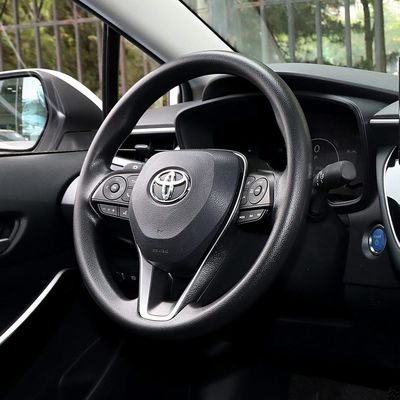 70Kw Potencia total del motor Automóvil eléctrico personalizado 2023 Toyota Corolla 1.8L Doble Motor Versión Pionera Energía Compacto Híbrido