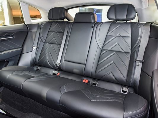Automóviles eléctricos de personalización 2023 Zeekr001 We Awd 140kw Configuración completa Asiento No. 5