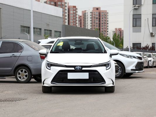 Toyota Levin modelo 2023 1.8L con doble motor versión híbrida eléctrica de lujo asientos automáticos 5