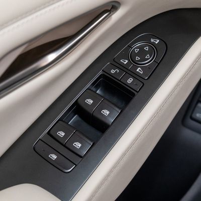 2024 Byd Qin L Dm-I 120km Potencia máxima 160kw Versión de excelencia Coche eléctrico EV