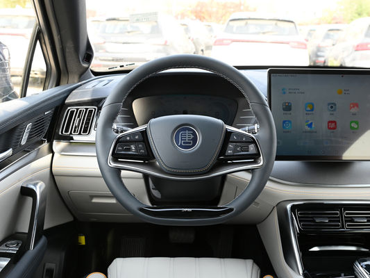 2022 Byd Tang EV 635 km 4WD SUV insignia de 5 puertas y 7 asientos con transmisión automática