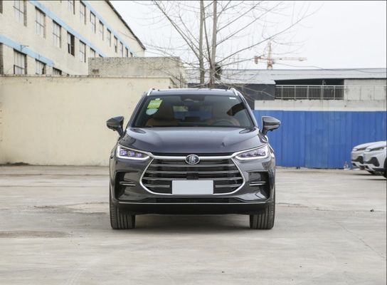Caja de cambios automática BYD Tang 2022 EV Vehículo eléctrico 635km 4WD Edición insignia 6 asientos