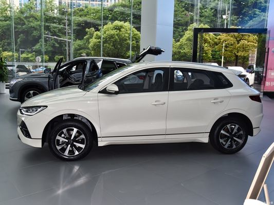 Vehículos eléctricos 2024 Byd E2 Lux Edición Blanco con brazo trasero de luz de torsión Suspensión trasera