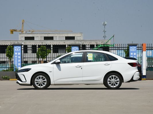 Dirección izquierda Chevrolet Monza 1.5L 2024 versión doble embrague versión disfrutar de adición sedán