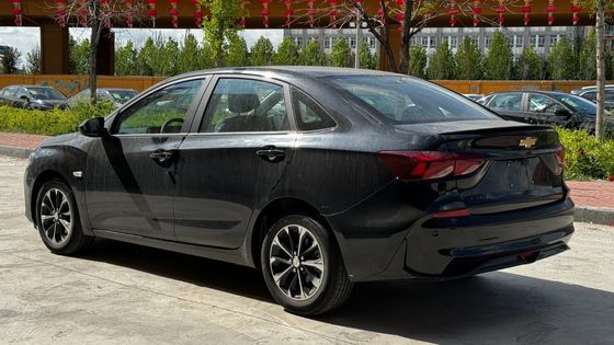 Auto de edición híbrida leve de 2024 1.3t con caja de cambios automática y certificación HACCP