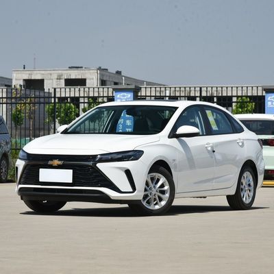 2024 Monza 1.5L Dual Clutch Enjoy Edition Automóvil con motor a gasolina Chevrolet Cruze 5 plazas