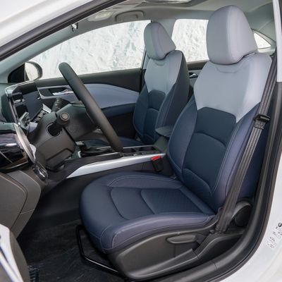 2024 Monza 1.5L Dual Clutch Enjoy Edition Automóvil con motor a gasolina Chevrolet Cruze 5 plazas