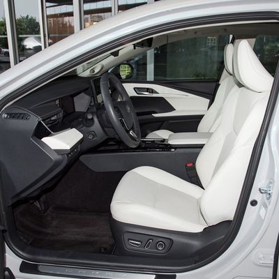 2024 Toyota Camry doble motor 2.5hg Vehículo híbrido insignia Dirección izquierda Tipo de carrocería cerrada