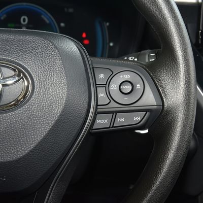 Toyota Corolla Cross 2.0L Edición eléctrica inteligente Elite con doble motor Tipo de combustible híbrido