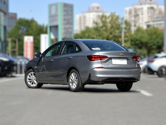 2023 Chevrolet Monza Sedan de doble embrague con caja de cambios automática y sistema de frenado Epb