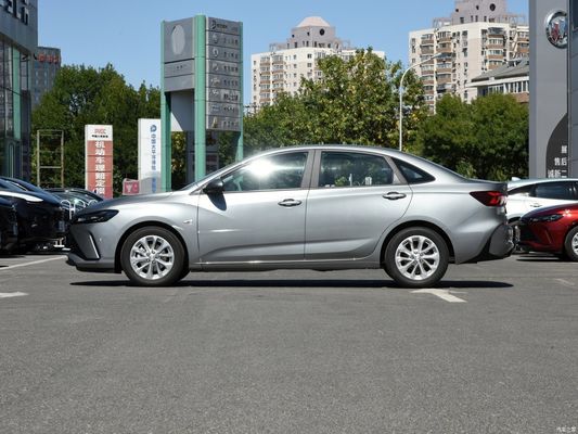 SUV Chevrolet Monza 1.5L con doble embrague Enjoyment Puls Edición Performance del coche de gasolina
