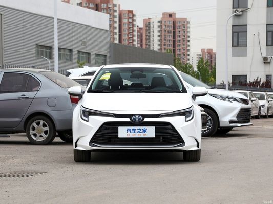Coche 1.8L híbrido de doble embrague Toyota Levin Sedan Coche de gasolina con opción de personalización