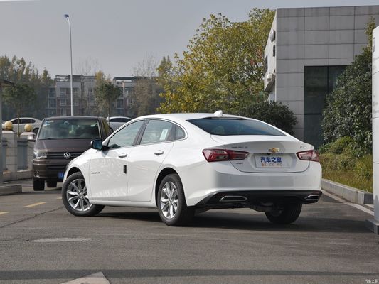 Capacidad 1600-2500CC 2023 Chevrolet Malibu XL 1.5t Turbo Gasolina Car Sharp Edición
