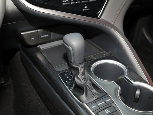 2023 Toyota Camry Coche de gasolina 2.5g con 5 asientos y velocidad máxima de hasta 210 Km/H