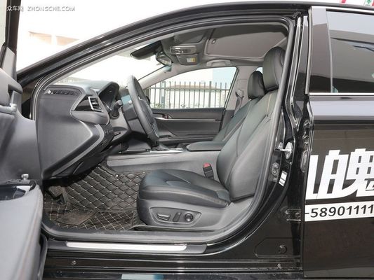Auto de gasolina de 5 asientos Toyota Camry 2023 2.5q con sistema de frenado Epb a un precio asequible