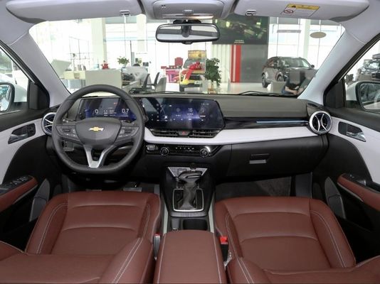 Chevrolet Monza 1.5L con doble embrague Enjoyment Plus con suspensión independiente de múltiples enlaces