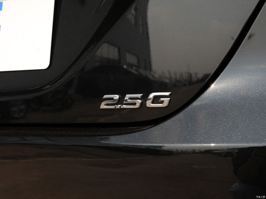 2023 Toyota Camry 2.5g Edición de lujo gasolina 2.5L 207HP L4 distancia entre ejes 2825mm Ofertas de automóviles