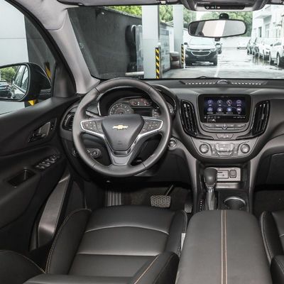 El 2023 Chevrolet Equinox Yujie Version Es un coche de gasolina con sistema de frenado de disco ventilado