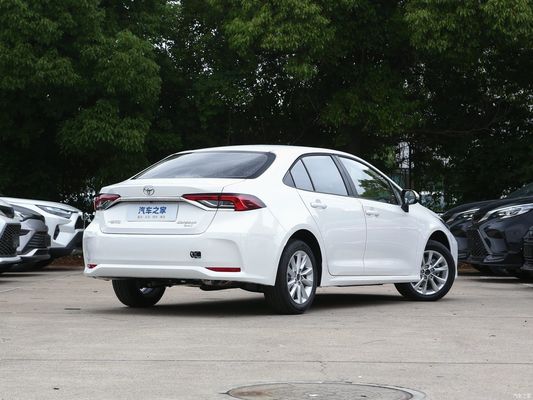 2023 Toyota Corolla 1.2t Turbo S-CVT Edición Elite con techo solar automático en alta demanda