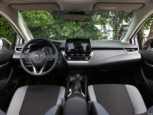 2023 Toyota Corolla 1.2t S-CVT Edición Elite con techo solar automático y distancia entre ejes de 2700 mm