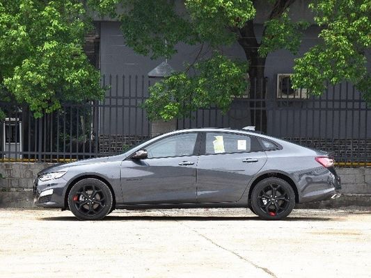 Chevrolet Malibu XL 2023 Redline 2.0t Rui Zhi Versión Macpherson Suspensión independiente