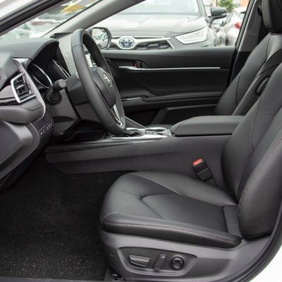 2023 Toyota Camry 2.5g Edición de lujo Gasolina 2.5L 207HP L4 Coches Condiciones de carretera Ruta