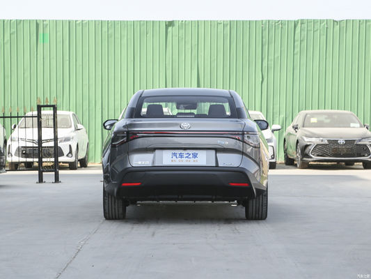 Sedan Toyota Bz3 2023 616km Largo alcance PRO Vehículo eléctrico Estilo del cuerpo del volante izquierdo