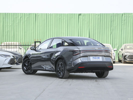 Sedan Toyota Bz3 2023 616km Largo alcance PRO Vehículo eléctrico Estilo del cuerpo del volante izquierdo