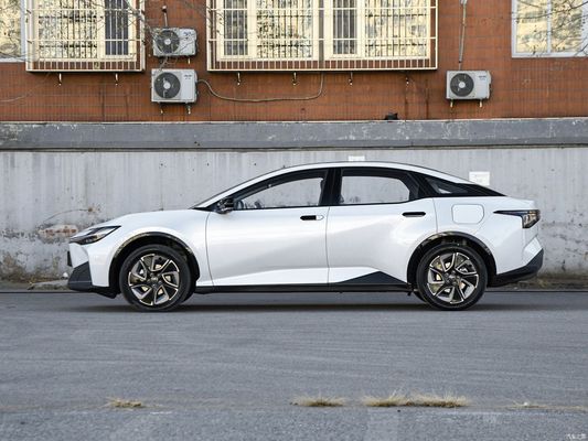 Servicio de postventa en línea/local Toyota Bz3 2023 616 km Lugar de largo alcance Limousine eléctrico