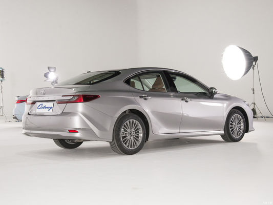 Asientos 5 Dirección izquierda 2024 Versión 2.0g Coche para una experiencia de conducción suave