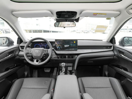 Asientos 5 Dirección izquierda 2024 Versión 2.0g Coche para una experiencia de conducción suave