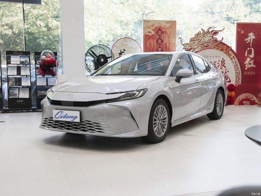 2024 Automóvil de lujo de doble motor 2.0hp con dirección izquierda y Toyota Camry 9