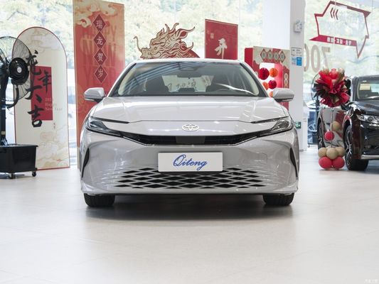 2024 Automóvil de lujo de doble motor 2.0hp con dirección izquierda y Toyota Camry 9