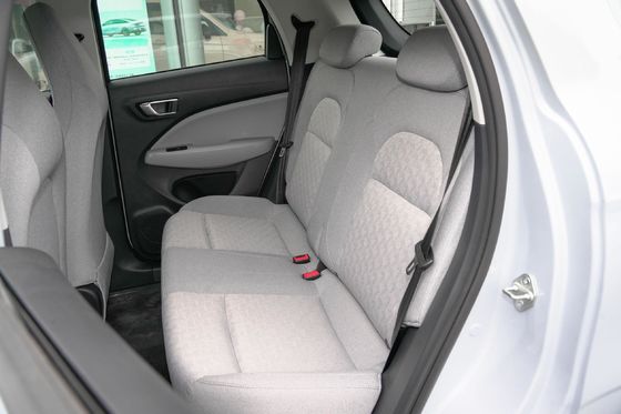 Edición de Jade Blanco 2022 Leapmotor T03 con 5 asientos 5050x1902x1509