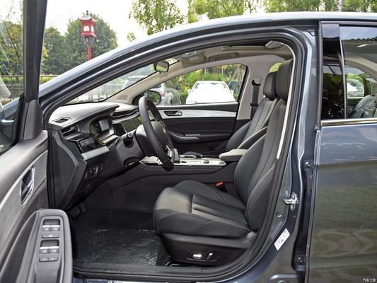 Chery Arrizo5 Plus 1.5L Carro de gasolina Todas las series con opción de personalización de dirección izquierda