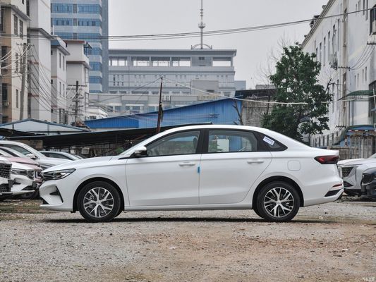 Geely Emgrand 2023 4th Champion Edition 1.5L CVT Coche de lujo de gasolina con dirección izquierda