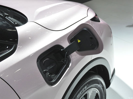 2023 Geely Geometry E-401km Linglong Tiger SUV EV con 4006x1765x1550 Dimensiones