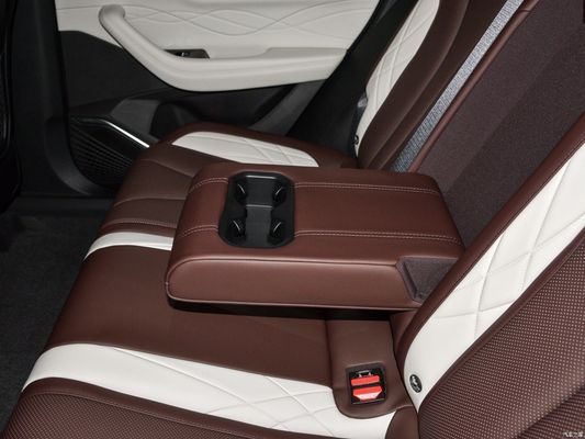 SUV Geely Monjaro Xingyue L 2.0td Auto 4WD Versión insignia Coche de gasolina con conducción FWD