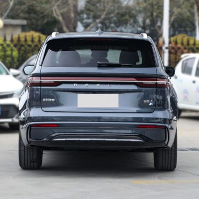 Geely Xingyue L 2023 4WD SUV Edición insignia con sistema de frenado 4WD 4745*1860*1745