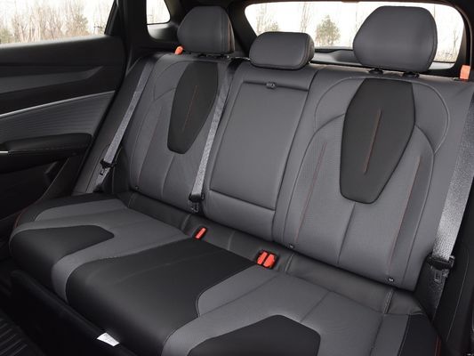 Geely Altas PRO Boyue Cool 1.5td Intelligente 2023 SUV Carro de gasolina Combustible y potente