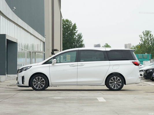 MPV Buick Gl8 2023 Es Versión de lujo Asientos de gasolina 7 Servicio postventa en línea / local