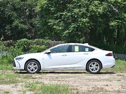Buick Newragel 25t 2024 Carro y combustible de gasolina con 1000-1600cc de desplazamiento