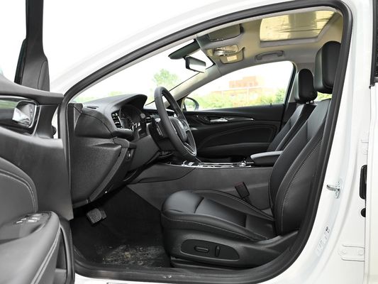 Buick Newragel 25t 2024 Carro y combustible de gasolina con 1000-1600cc de desplazamiento