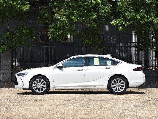 Buick Newregal 28t 2024 Coche con asientos con certificación ISO10012 Mgnt 4