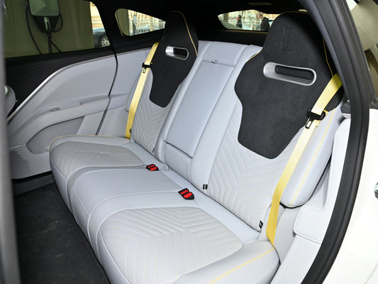 SUV estructura eléctrica Avatr11 2022 versión de doble motor de largo alcance de 5 asientos 230kw