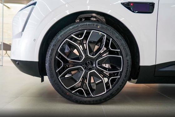 2023 Avatr 11 Ultra Long-Life Versión de motor único de 5 asientos P0000040 SUV con larga vida