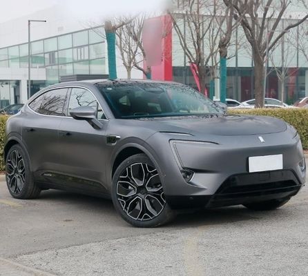 2022 Avatr 11 Ultra de largo alcance con doble motor versión de lujo de 4 asientos Multi-Link Suspensión independiente