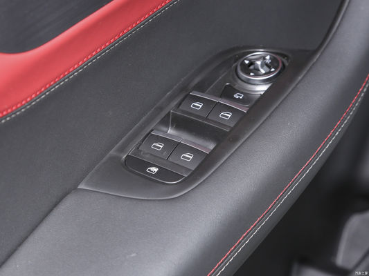 Chery Tiggo7 Shenxing Edición 1.5t CVT Shenxing No. 1 Coche Gasolina Coche 4500*1842*1746