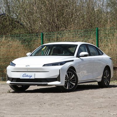 Qiyuan A06 Hotsales coches híbridos con certificación Mgnt y sistema de frenado hidráulico